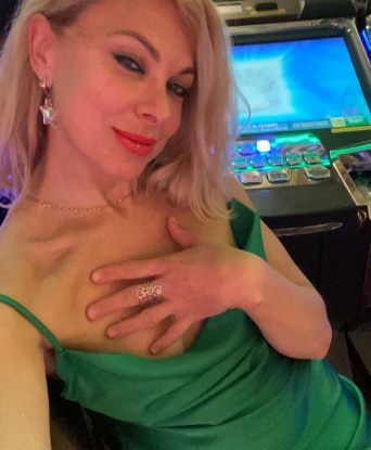 Маша, 42